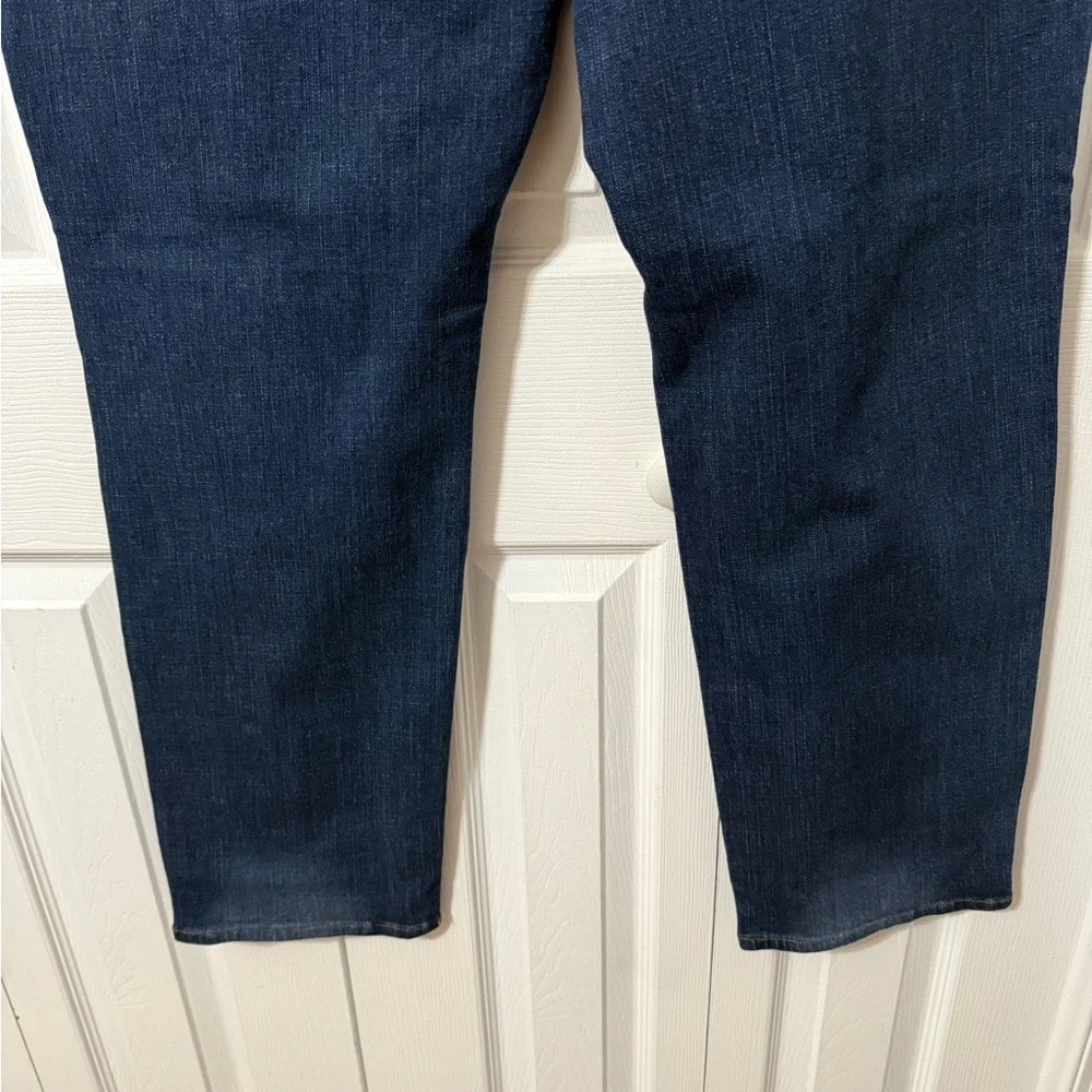 Prana Men's NWT Dark Wash Tapered Leg Hillgard Slim Jean size 40 x 30